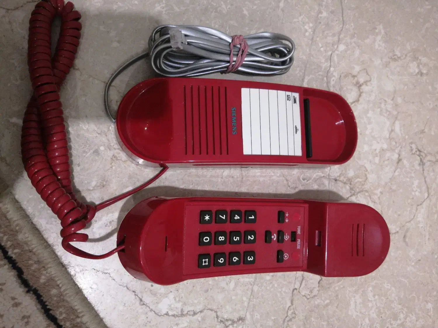 تلفن سیم دار قرمزکولکسیون اصل المان|تلفن رومیزی|تهران, علم و صنعت|دیوار