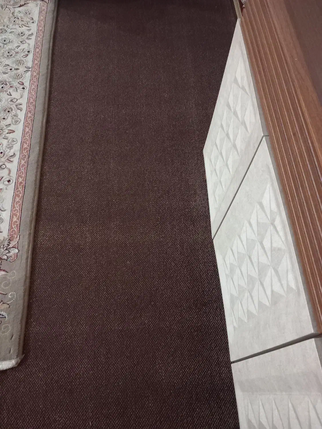 موکت در حد نو|موکت|مزرعه کتول, |دیوار