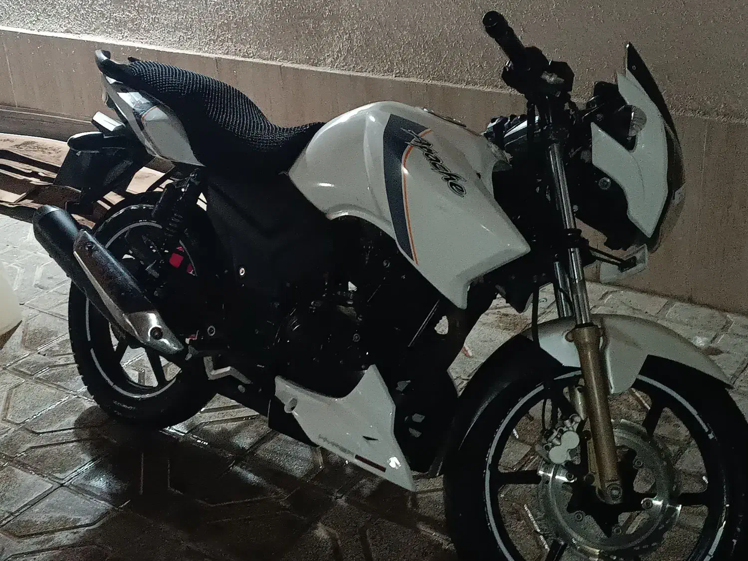 اپاچی ۱۶۰ مدل ۹۰ ، معاوضه با هندا|موتورسیکلت|مشهد, تربیت (صدف)|دیوار