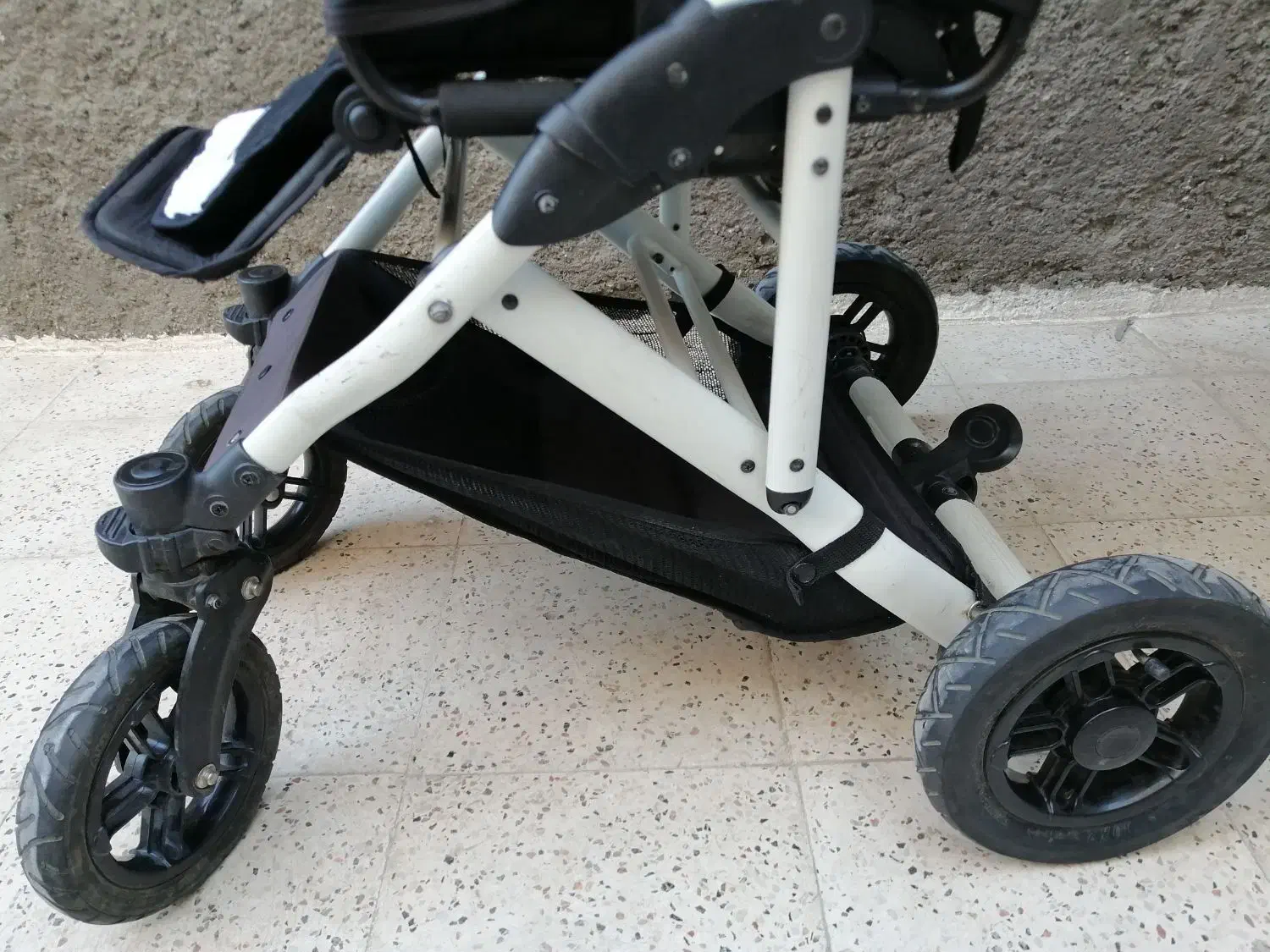 فردش کالسکه‌ی خارجی برند circle چند کاره|اسباب و اثاث بچه|مشهد, اروند|دیوار