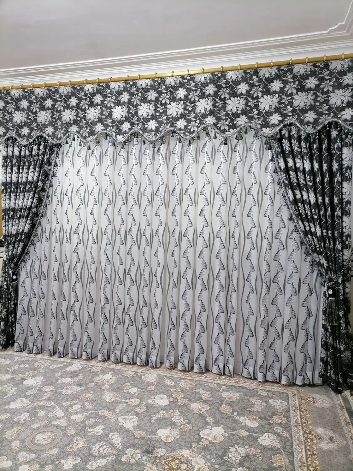 پرده|پرده، رانر، رومیزی|قیدار, |دیوار