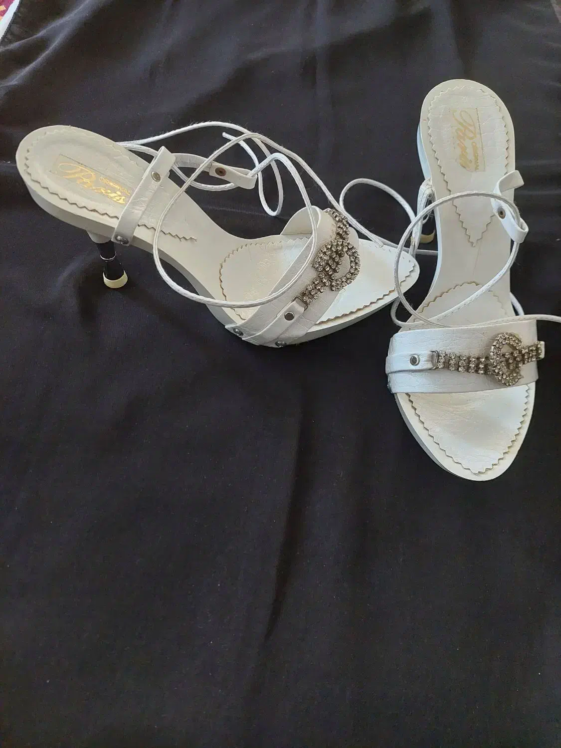 تعدادی کفش و صندل مجلسی و طبی|کیف، کفش، کمربند|اصفهان, شفق|دیوار