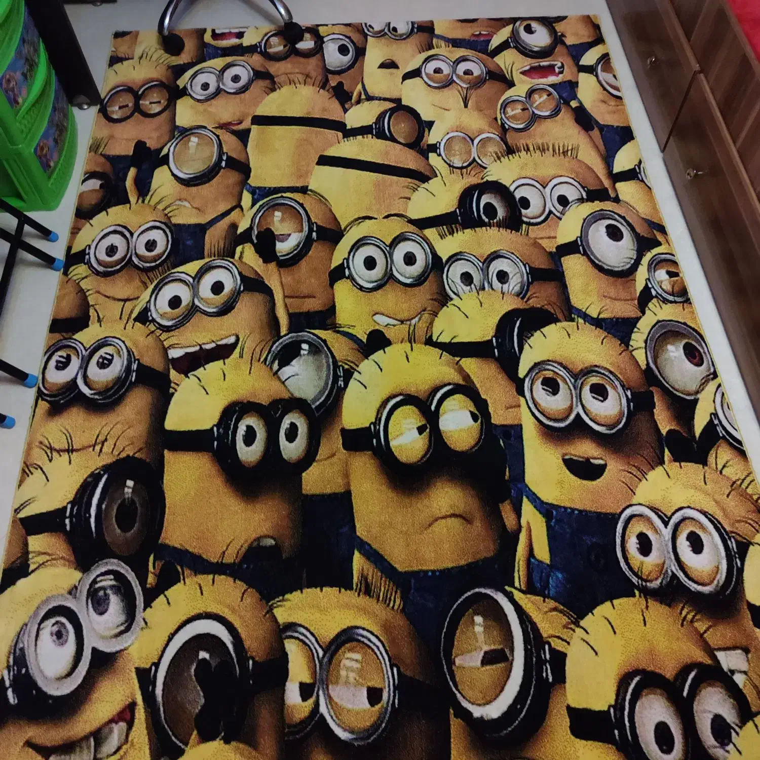 فرش 4متری مینیون|فرش|کیش, |دیوار