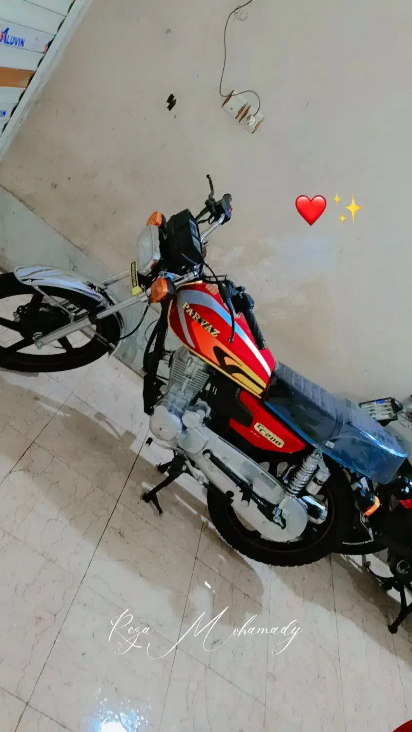 200پرواز|موتورسیکلت|خمینی‌شهر, |دیوار