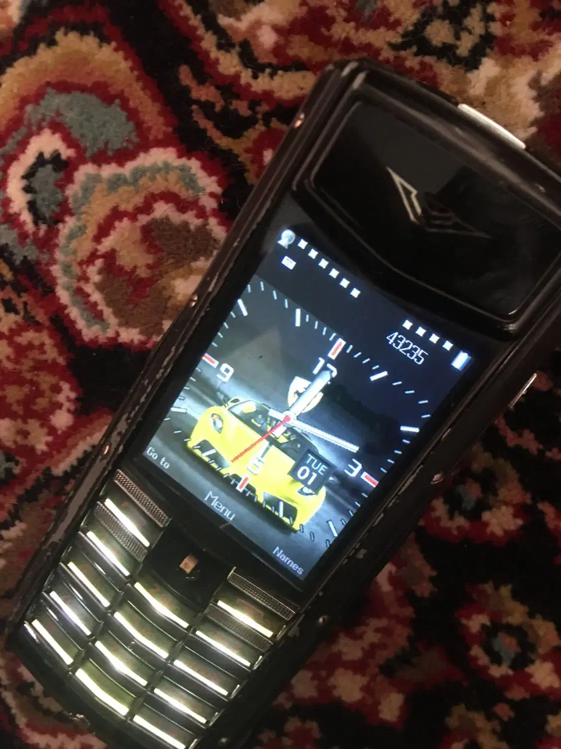 گوشی ورتو فراری اصل|موبایل|ری, صفاییه (چشمه علی)|دیوار