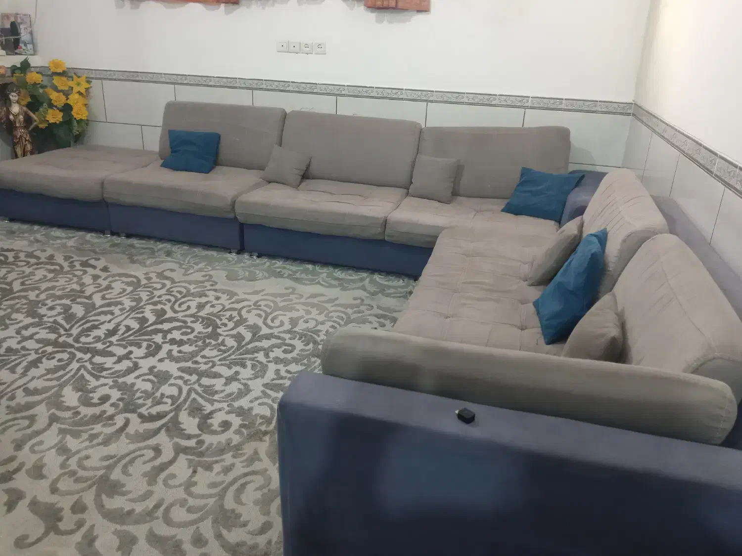 مبل ال هفت نفره۳/۷۰۰|مبلمان خانگی و میز عسلی|مرودشت, فاز اول شهرک فرهنگیان|دیوار