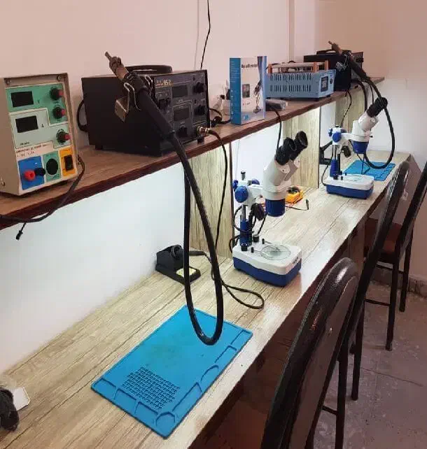 دوره تخصصی تعمیرات موبایل سخت‌افزار|خدمات آموزشی|مشهد, امام خمینی|دیوار