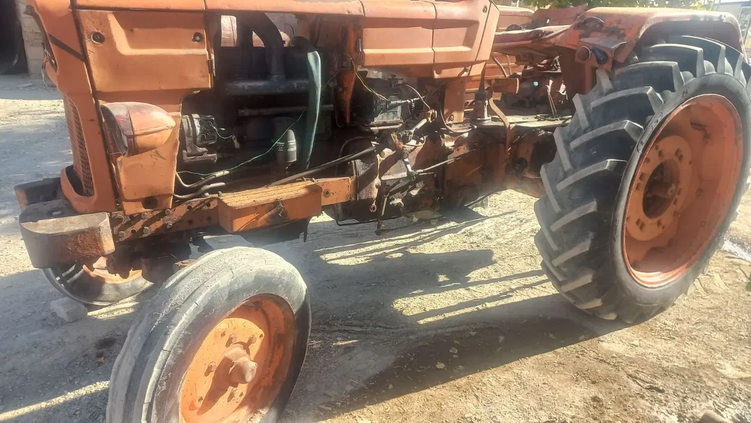 تراکتور رومانی مدل ۶۰|خودرو سنگین|میلاجرد, |دیوار