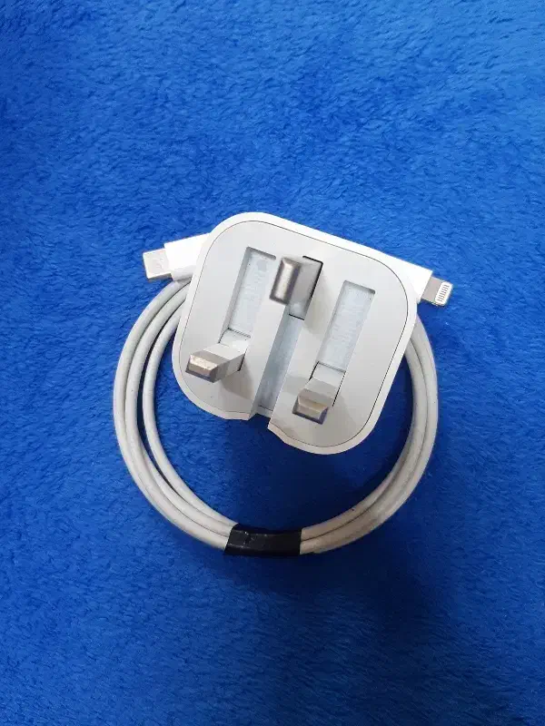 شارژر آیفون اصلی|لوازم جانبی موبایل و تبلت|بروجرد, |دیوار