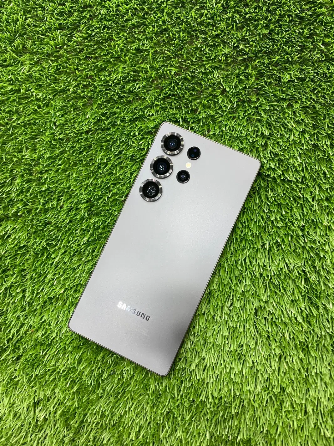 S25 الترا|موبایل|رزن, |دیوار