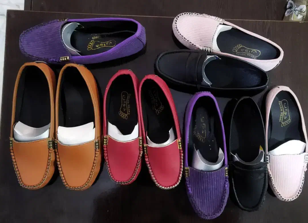 فروش کفش کالج زنانه به علت تعقیرشغل|کیف، کفش، کمربند|لاهیجان, لیالستان|دیوار