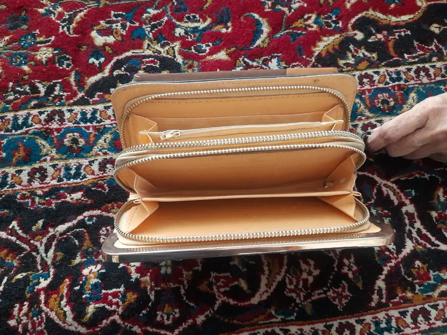 کیف پول هرکدام دانه ای ۱۰۰هزار|کیف، کفش، کمربند|کرمانشاه, |دیوار