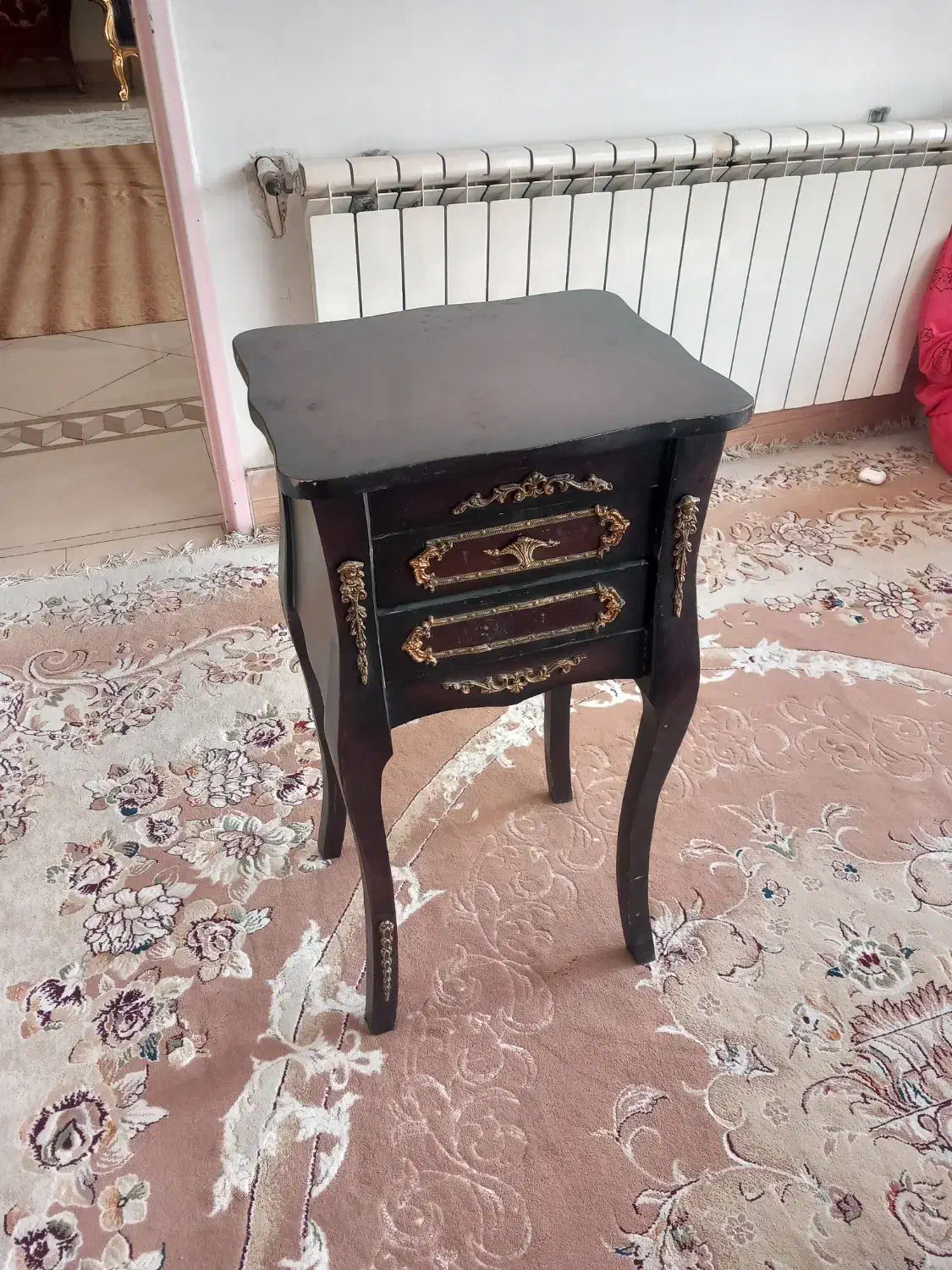 میز تلفن|میز تلفن|فردیس, قریشی|دیوار