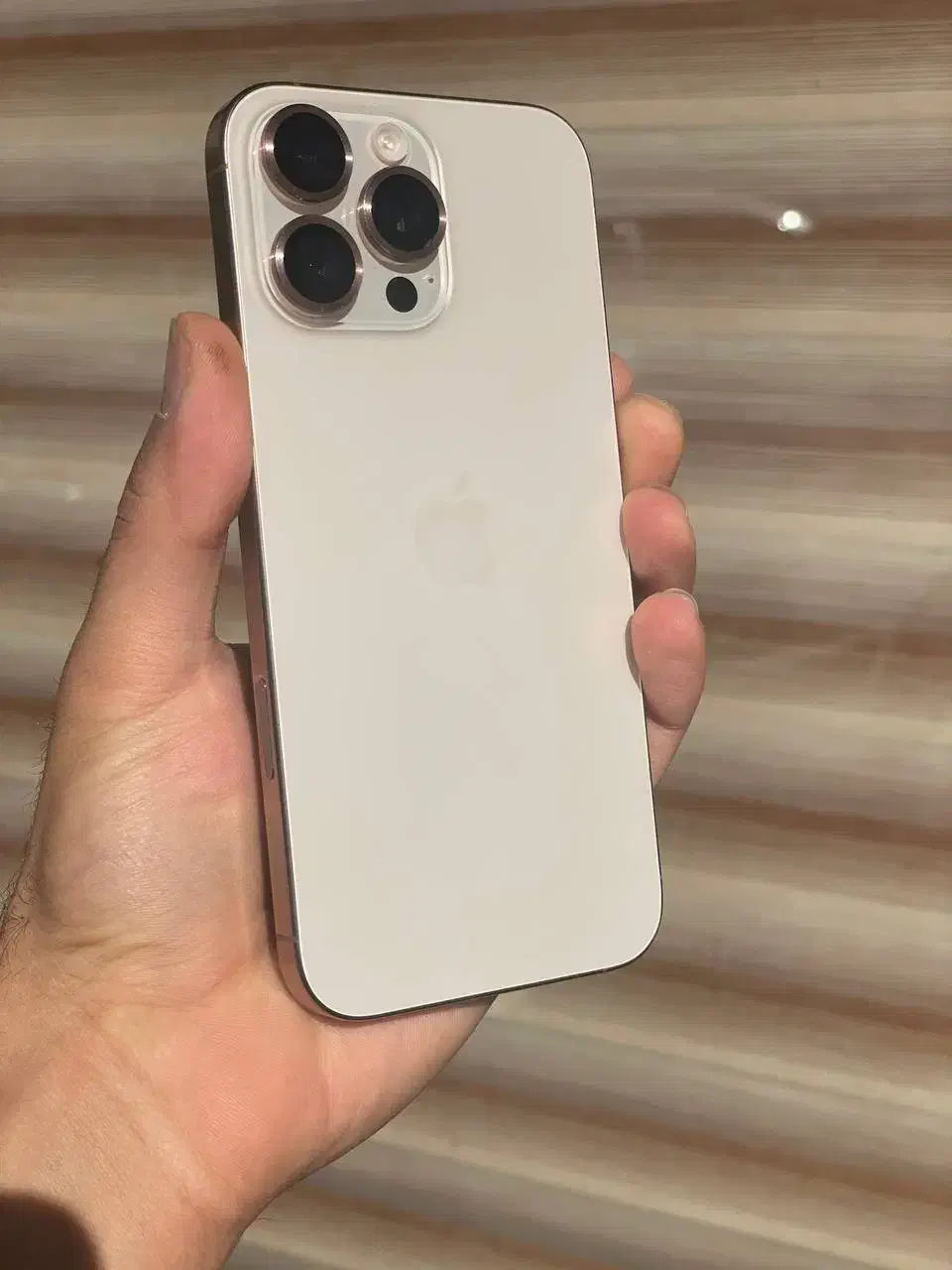اپل iPhone 16 Pro Max با حافظهٔ ۲۵۶ گیگابایت|موبایل|تبریز, |دیوار
