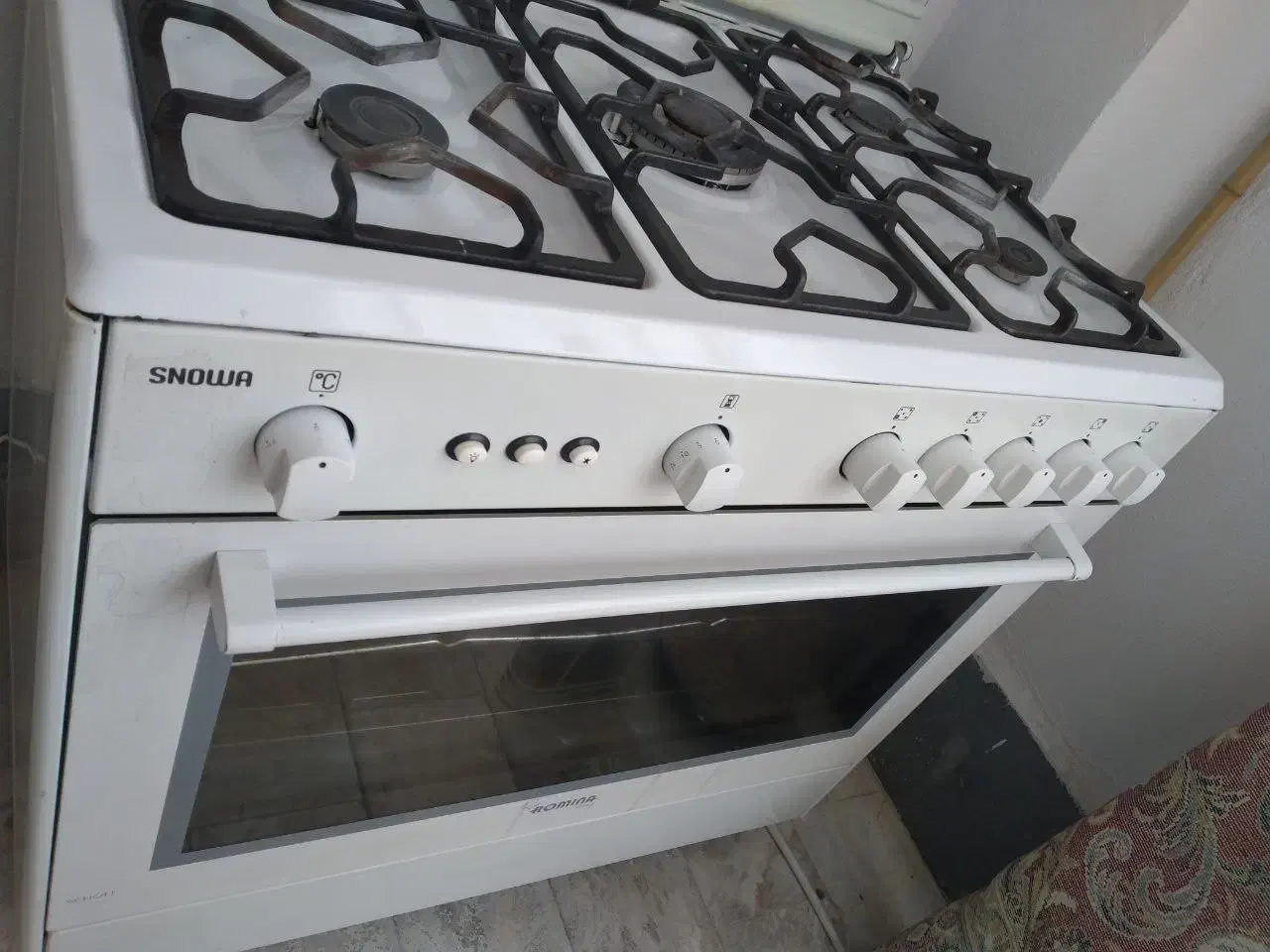 گاز اسنوا فر دار|اجاق گاز و لوازم برقی پخت‌وپز|فردیس, سرحدی|دیوار