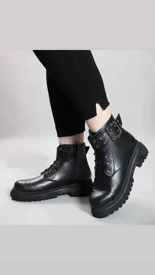 حراج واقعی|کیف، کفش، کمربند|کازرون, |دیوار