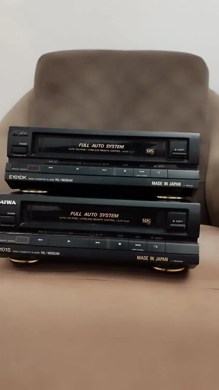 دستگاه ویدیو آیوا ۱۰۱ قدیمی|پخشکننده DVD و ویدیو|تهران, بازار|دیوار