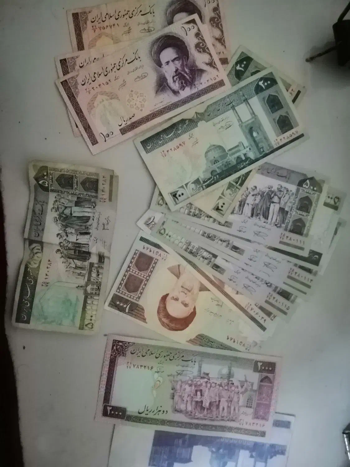 اسکناس قدیمی وچدن ونوار کاست|کلکسیون سکه، تمبر، اسکناس|مشهد, ادیب نیشابوری (شهرک غرب)|دیوار