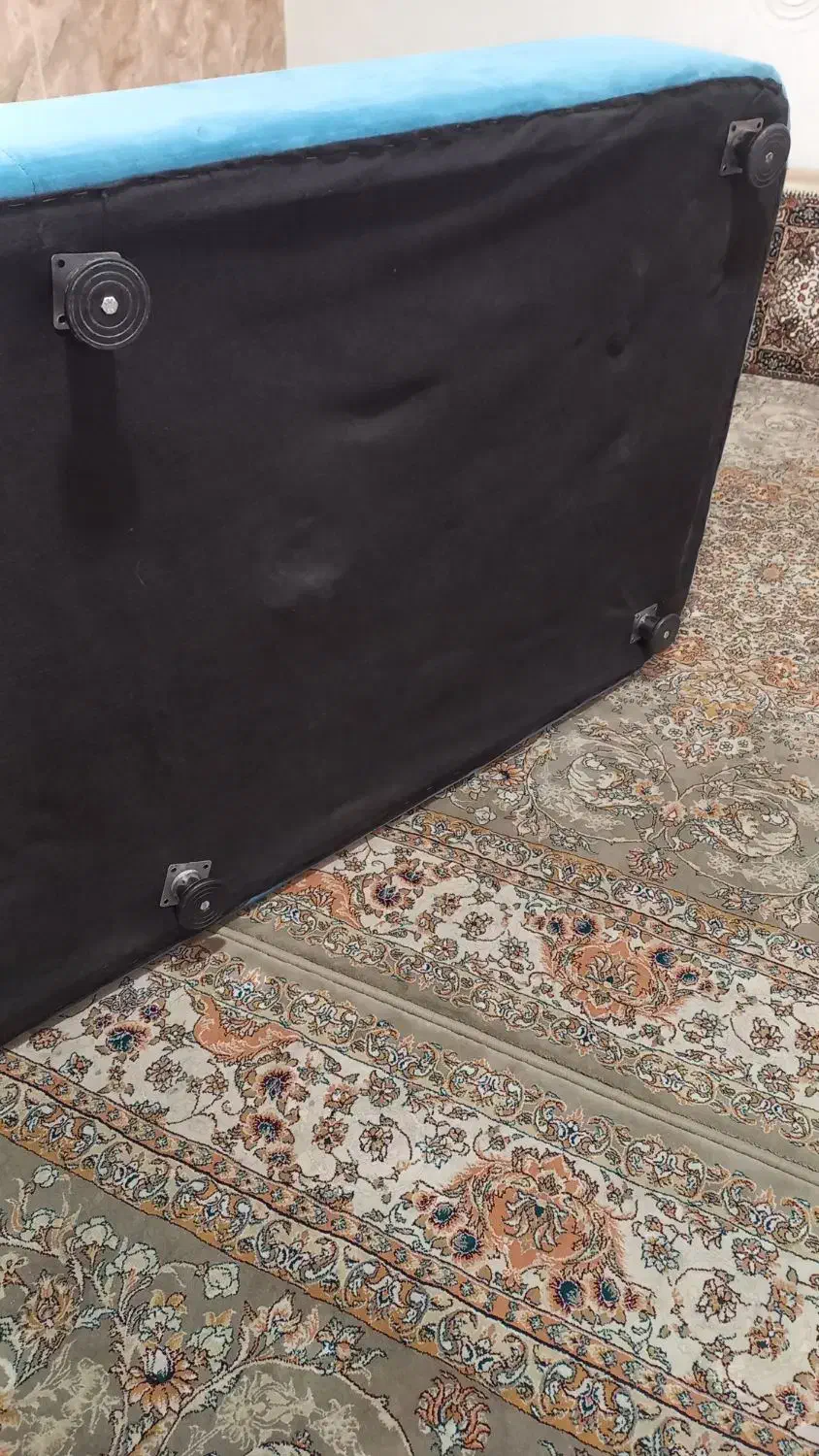 تخت خواب یک نفره|تخت و سرویس خواب|شیراز, تل حسینآباد|دیوار