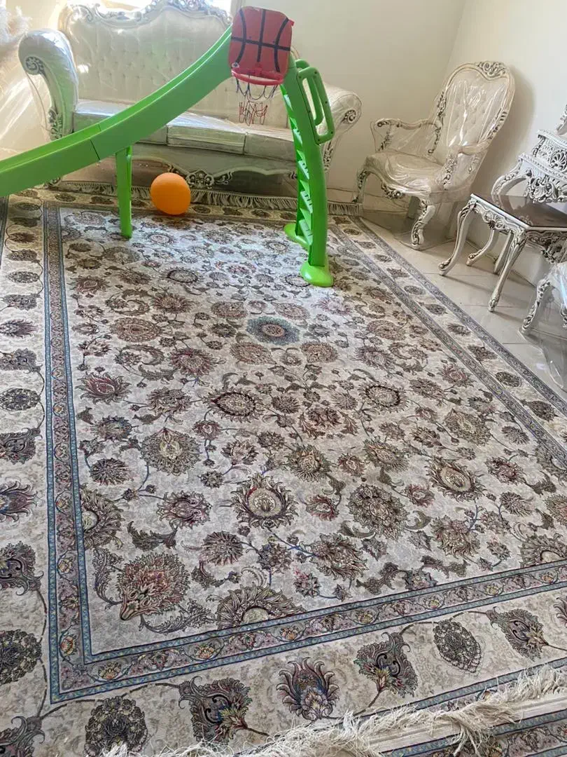 ماشین شارژی/فرش ۹ متری|اسباب‌‌بازی|بندر انزلی, طالب آباد|دیوار