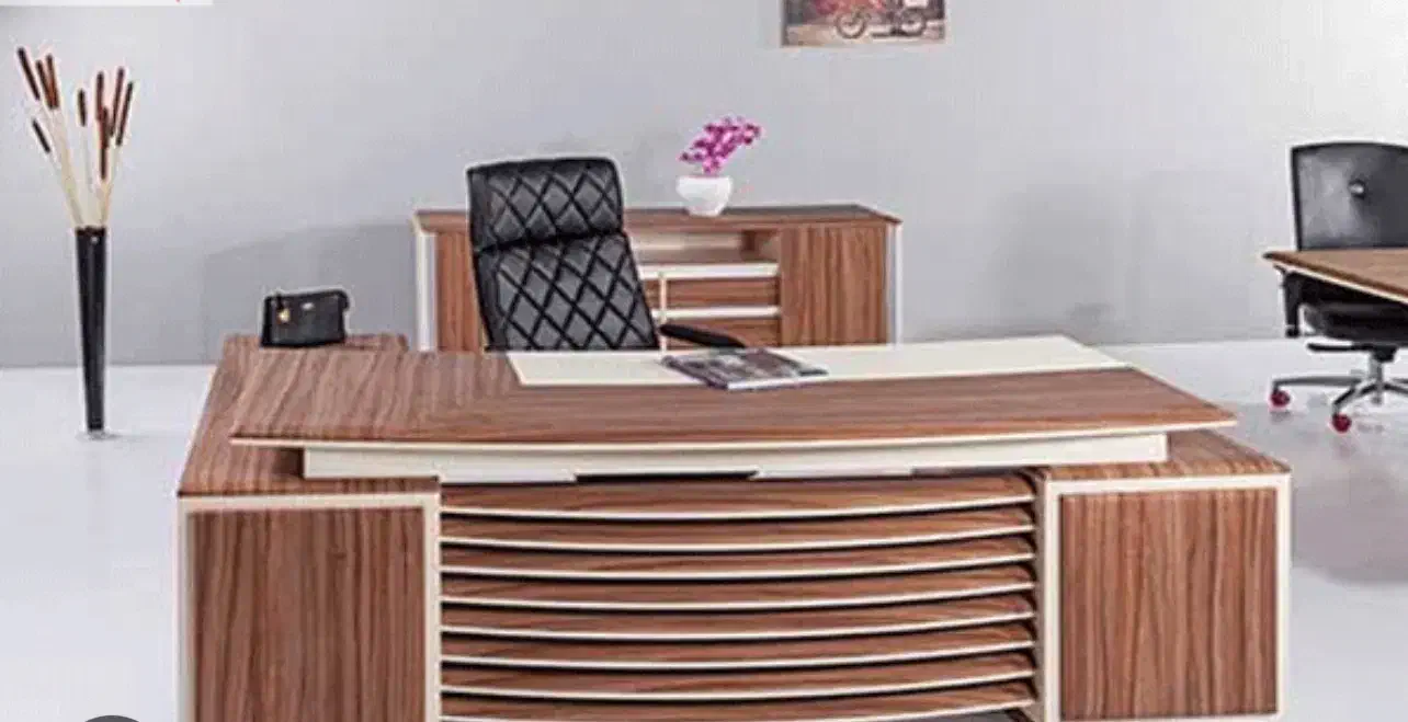 منشی  اقا یا خانم برای مغازه|استخدام خدمات فروشگاه و رستوران|نی‌ریز, |دیوار