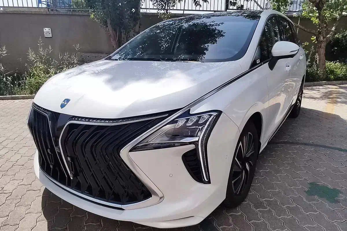 سوبا M4 سفید صدفی|خودرو سواری و وانت|تهران, حشمتیه|دیوار