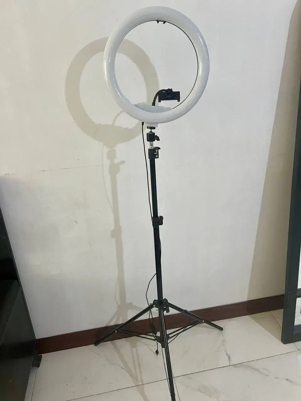 رینگ لایت|دوربین عکاسی و فیلمبرداری|بومهن, |دیوار