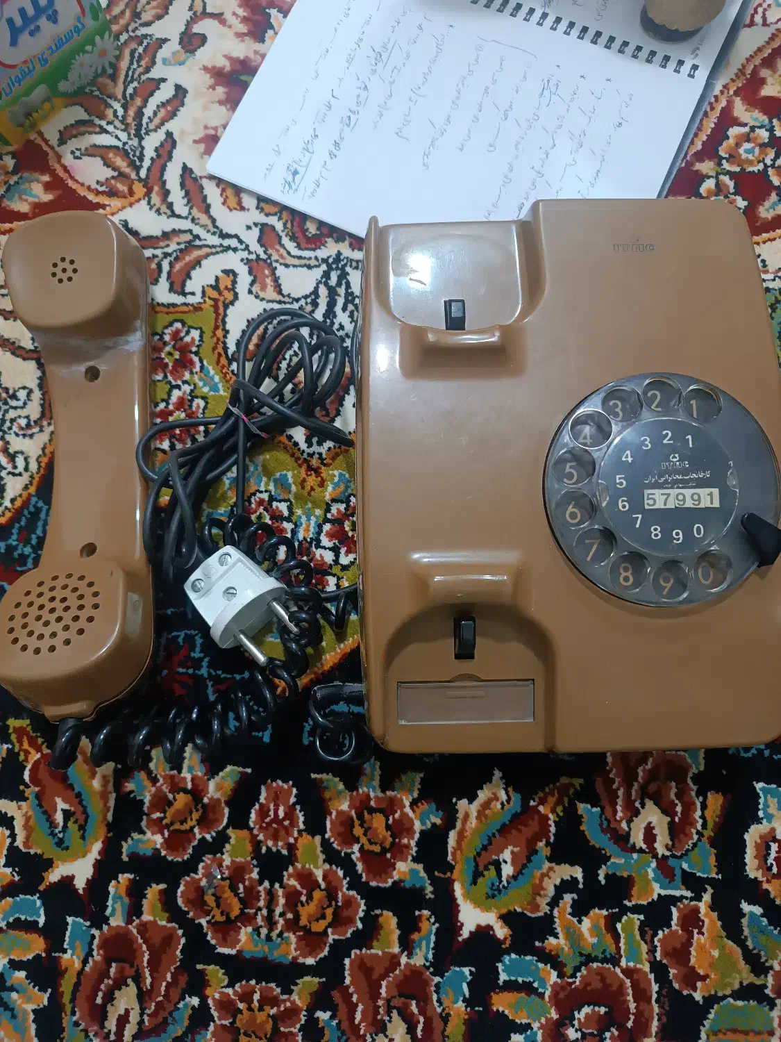 تلفن انتیک|کلکسیون اشیاء عتیقه|نظرآباد, رسالت|دیوار