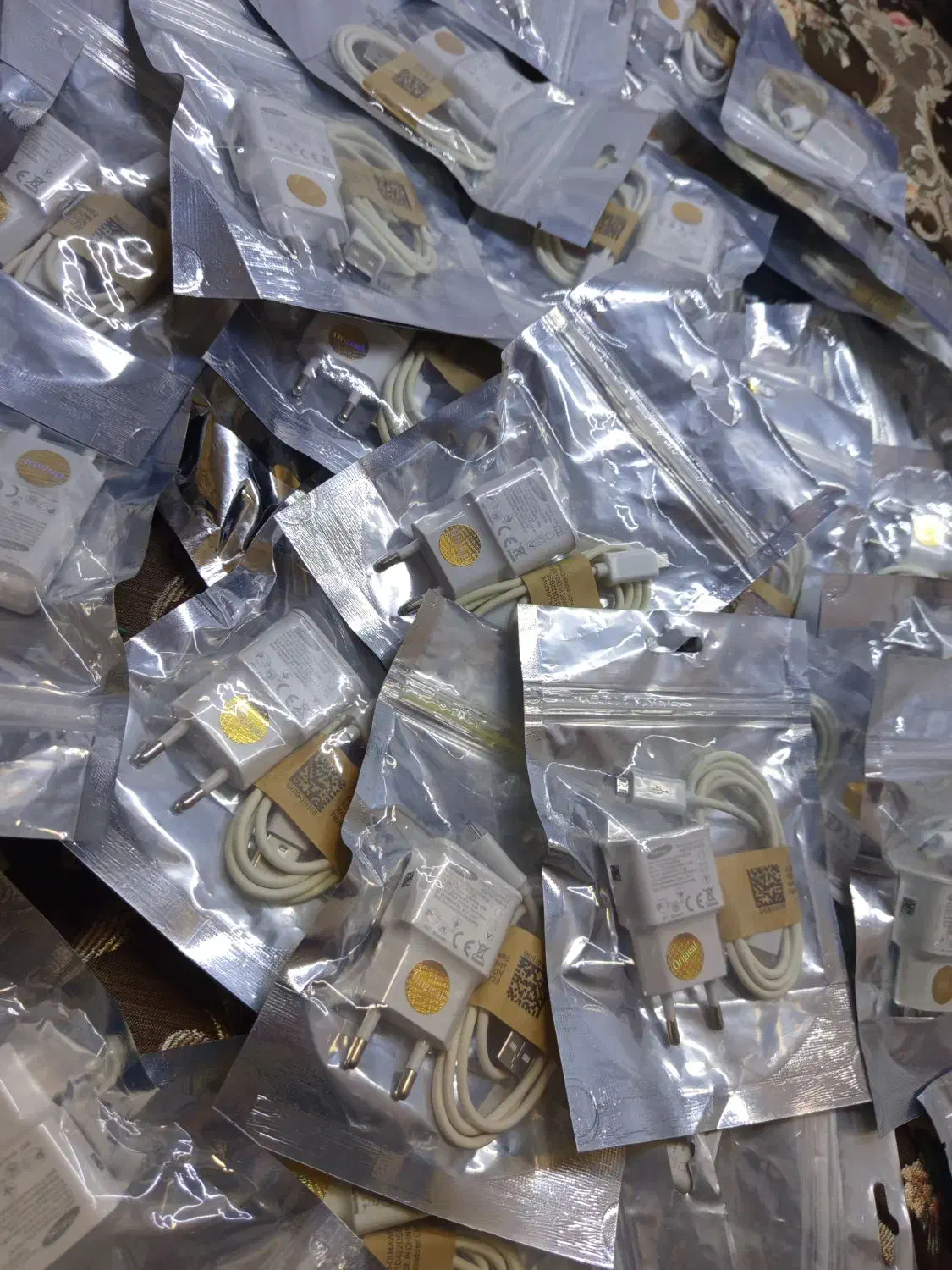 کلگی با کابل اندروید|لوازم جانبی موبایل و تبلت|کرج, اصفهانی‌ها|دیوار