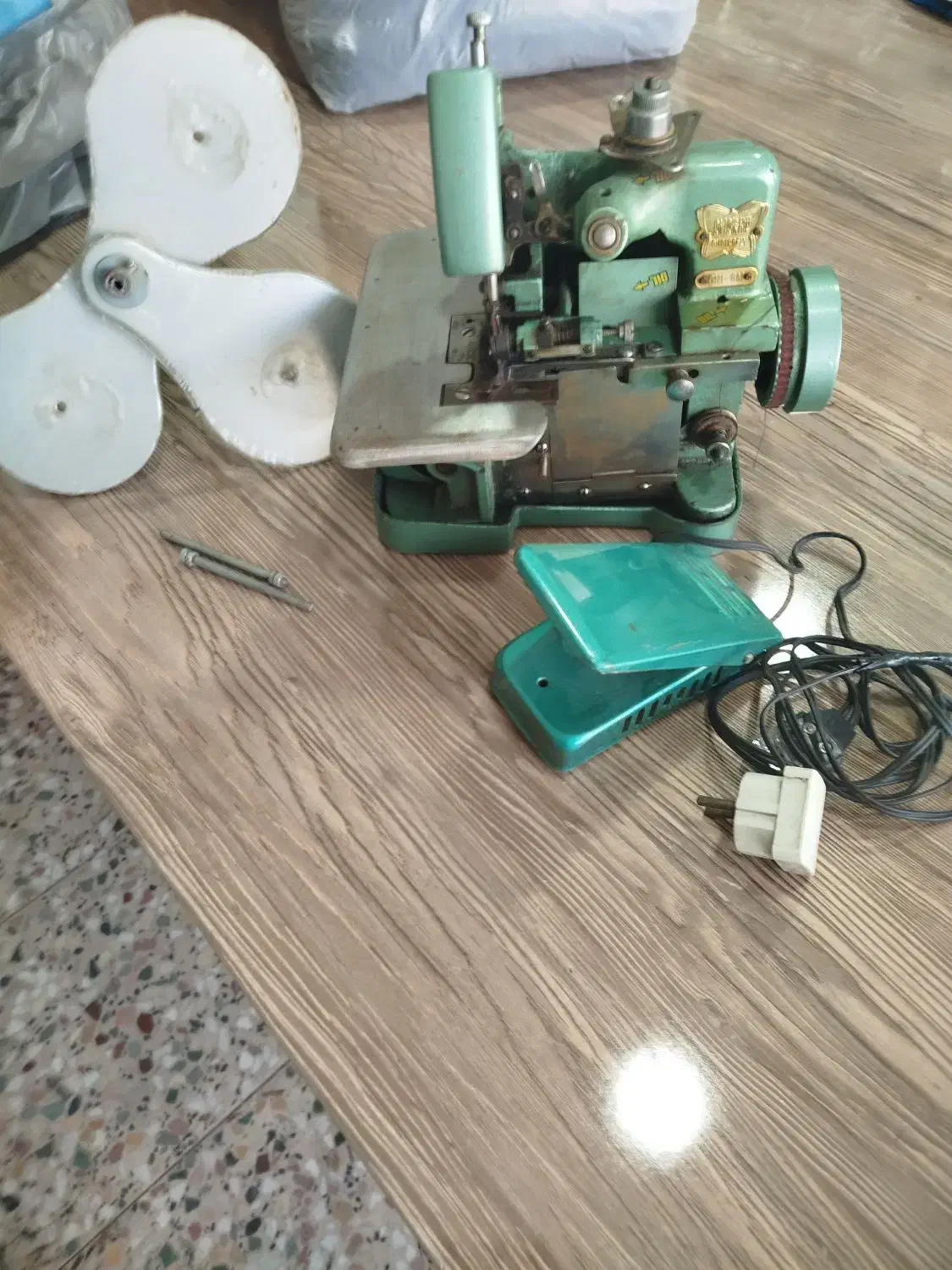 سردوز خیاطی|چرخ خیاطی و ریسندگی|اهواز, نبوت|دیوار