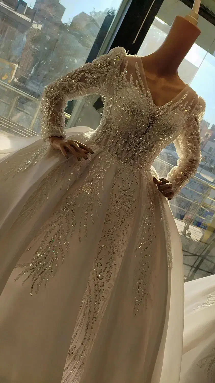 لباس عروس قیمت مناسب با تنوع های بالا|لباس|محمدشهر, محمدشهر|دیوار