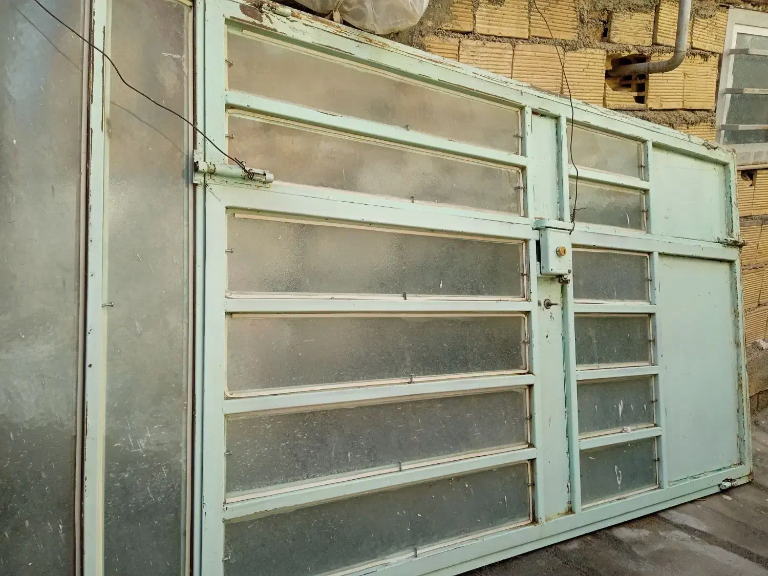 در فلزی نو|مصالح و تجهیزات ساختمان|جوانرود, |دیوار