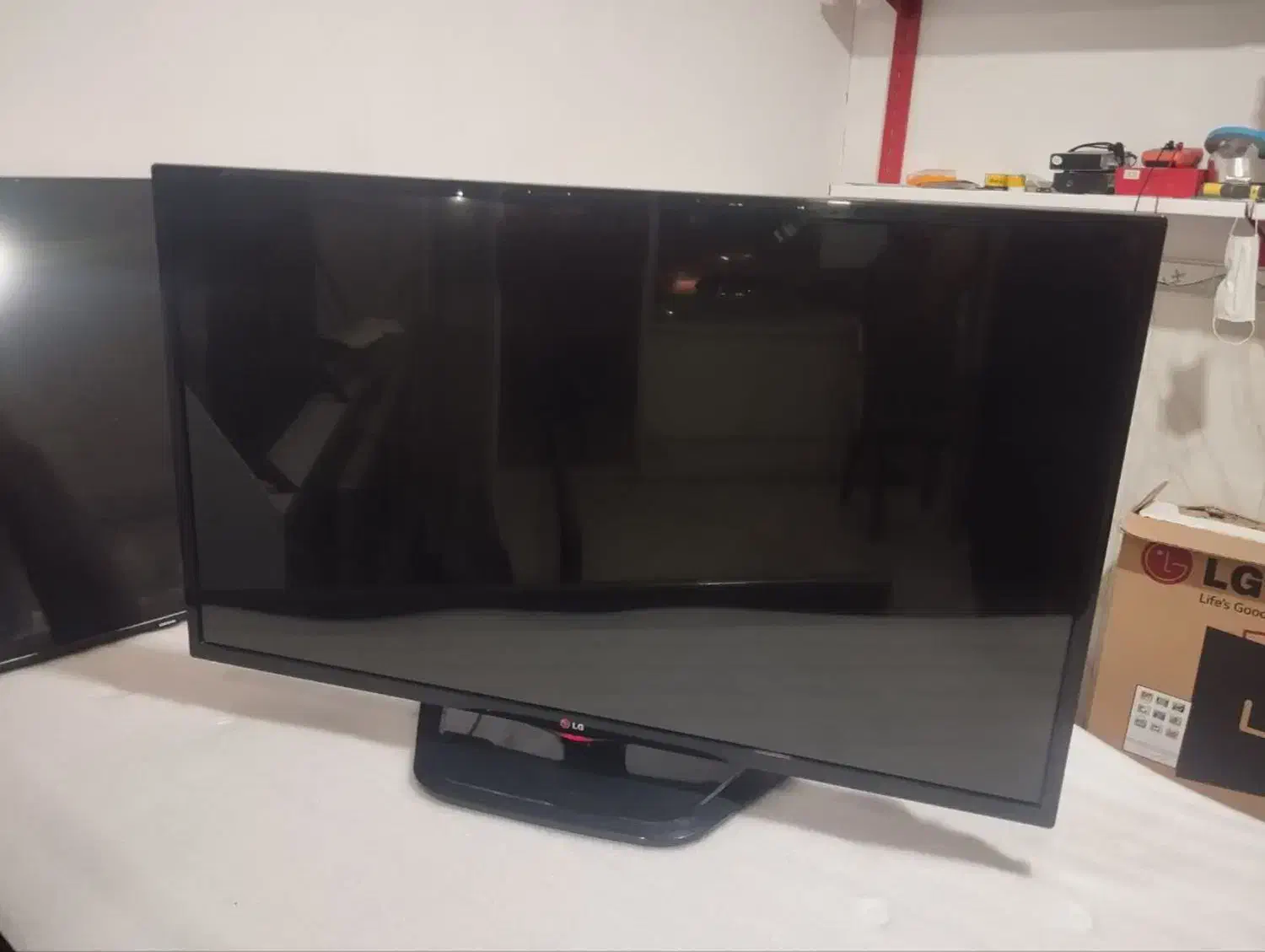 تلویزیون الجی|تلویزیون و پروژکتور|باروق, |دیوار