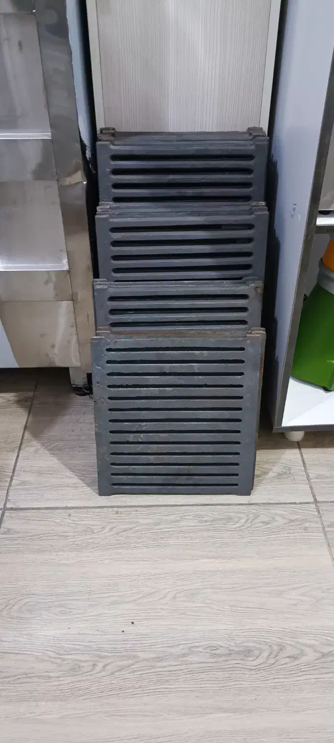 اسنک ساز ، گریل پرس ، پنی نی|کافیشاپ و رستوران|شیراز, قلعه شاهزاده بیگم|دیوار