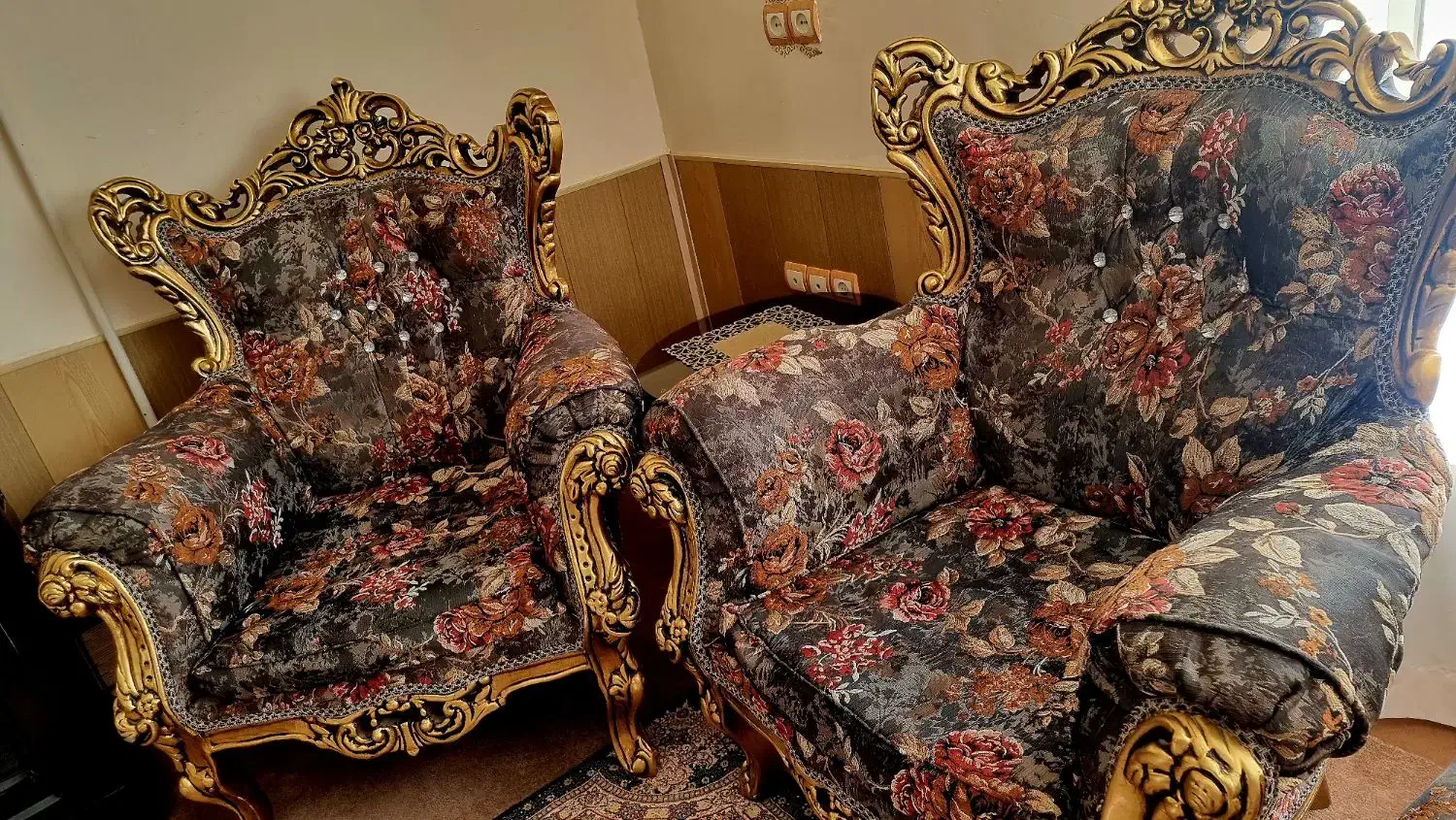 مبل|مبلمان خانگی و میز عسلی|پاوه, |دیوار