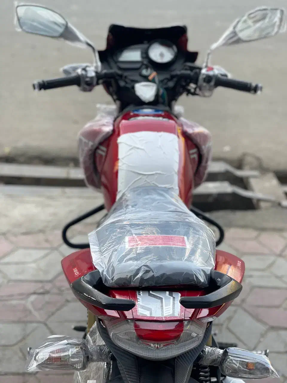 آپاچی ۱۸۰ نیوفیس مدل۹۳|موتورسیکلت|بوکان, |دیوار