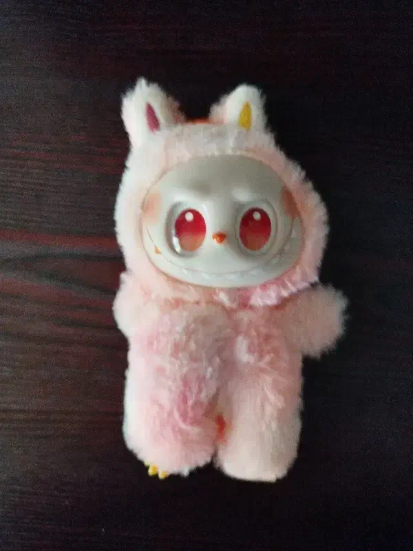 لبوبو قیمت ۱۰۰۰۰۰۰ تومان|اسباب‌‌بازی|پردیس, فاز ۳|دیوار