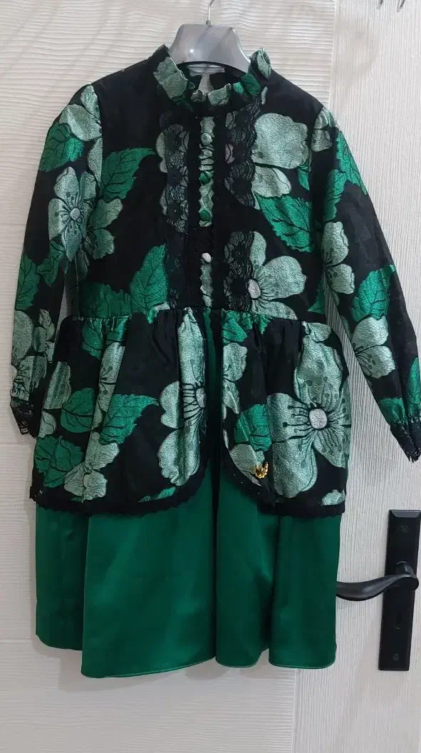 پیراهن دخترانه|کفش و لباس بچه|کرج, دولت‌آباد|دیوار