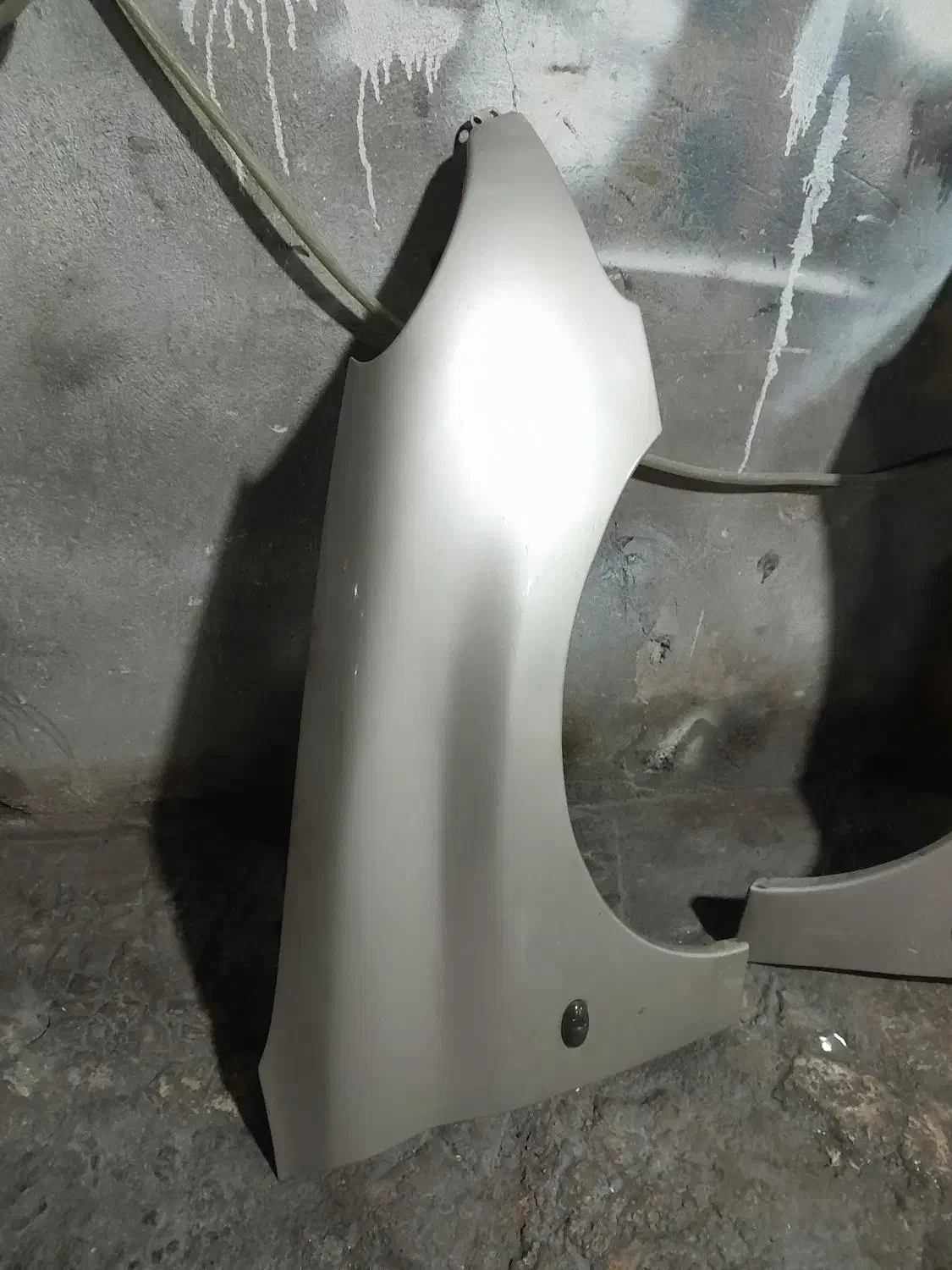 گلگیرسپر ارسی|قطعات یدکی و لوازم جانبی|بهارستان, |دیوار