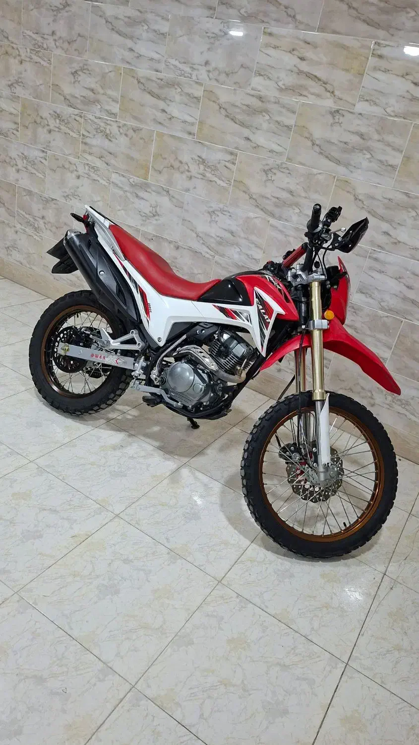 موتور فلات ۲۰۰|موتورسیکلت|پیرانشهر, |دیوار