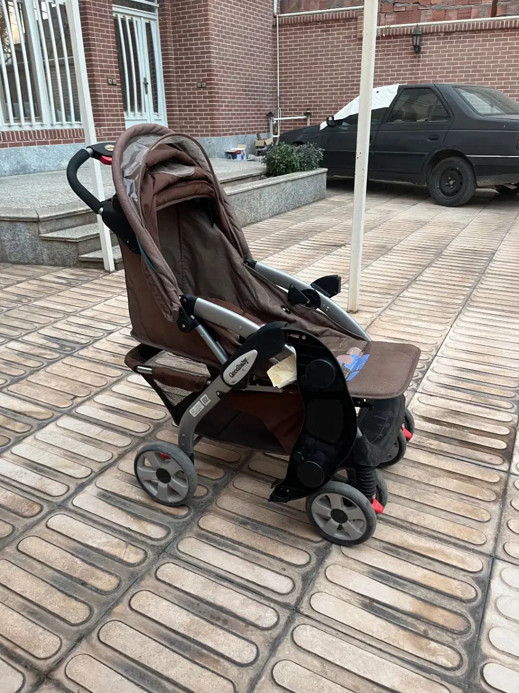 کالسکه برند گودبیبی نسکافه ای کاملا سالم نو|کالسکه و لوازم جانبی|کرمان, |دیوار