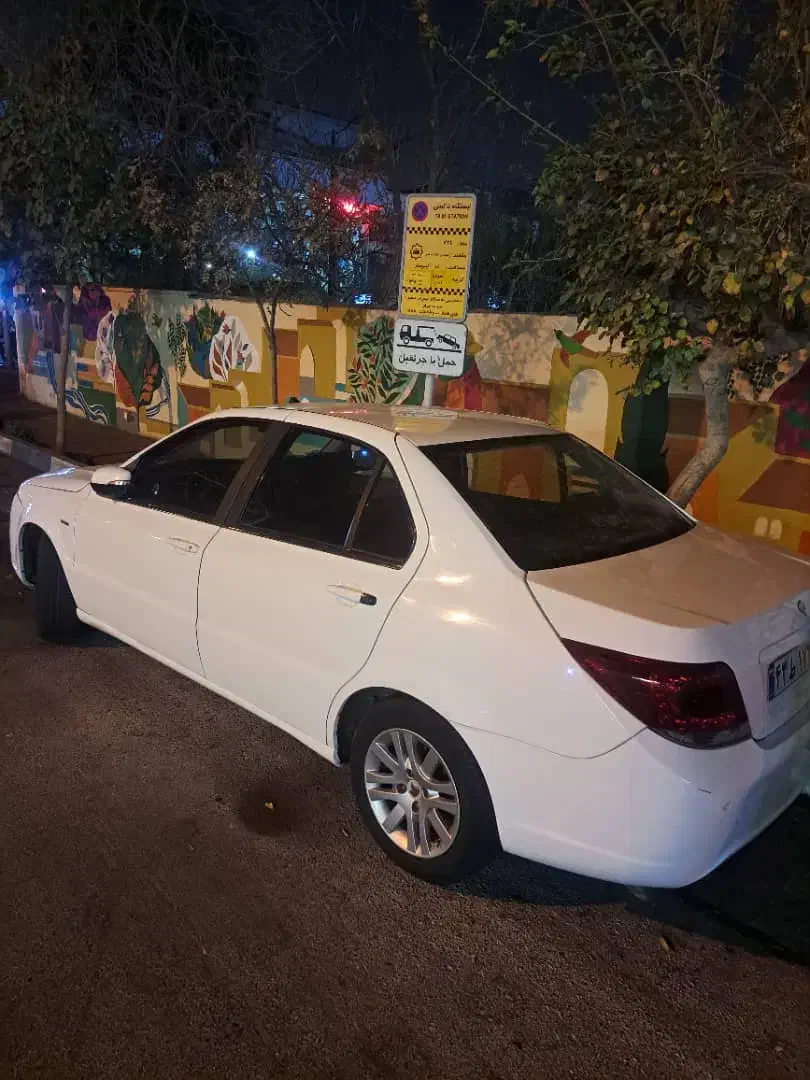 دنا 1395|خودرو سواری و وانت|تهران, بهار|دیوار