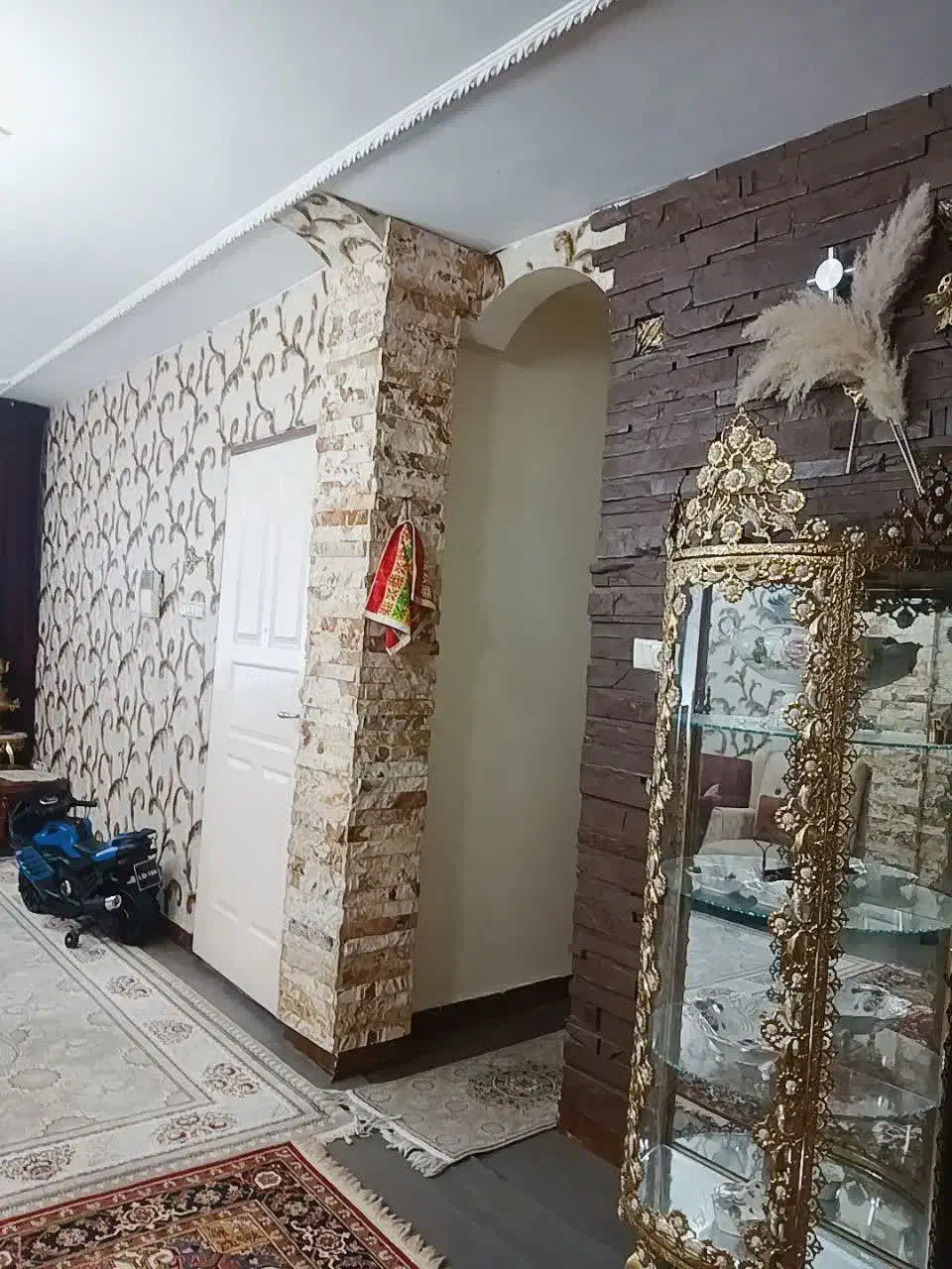 اجاره آپارتمان ۶۴ متری ۱ خوابه طبقه ۴ در کیانشهر|اجارهٔ آپارتمان|تهران, کیانشهر|دیوار