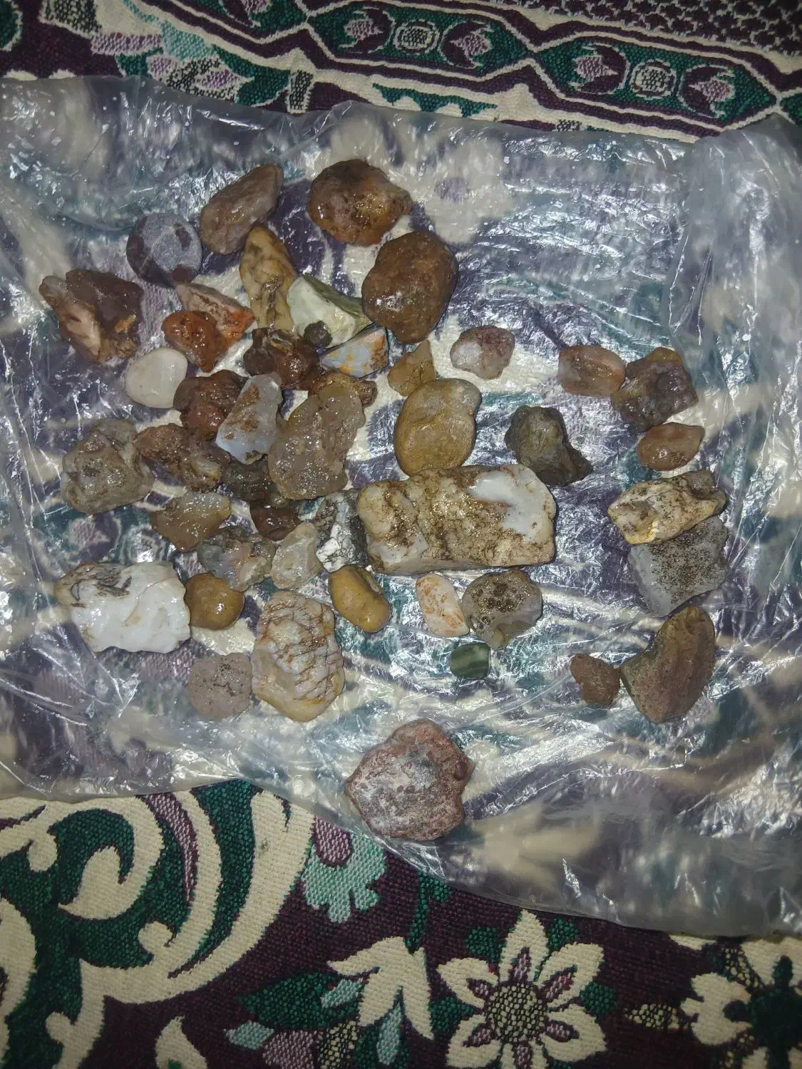 سنگ عقیق شجریاقوت بیشترین هاهست|کلکسیون اشیاء عتیقه|قیروکارزین, |دیوار