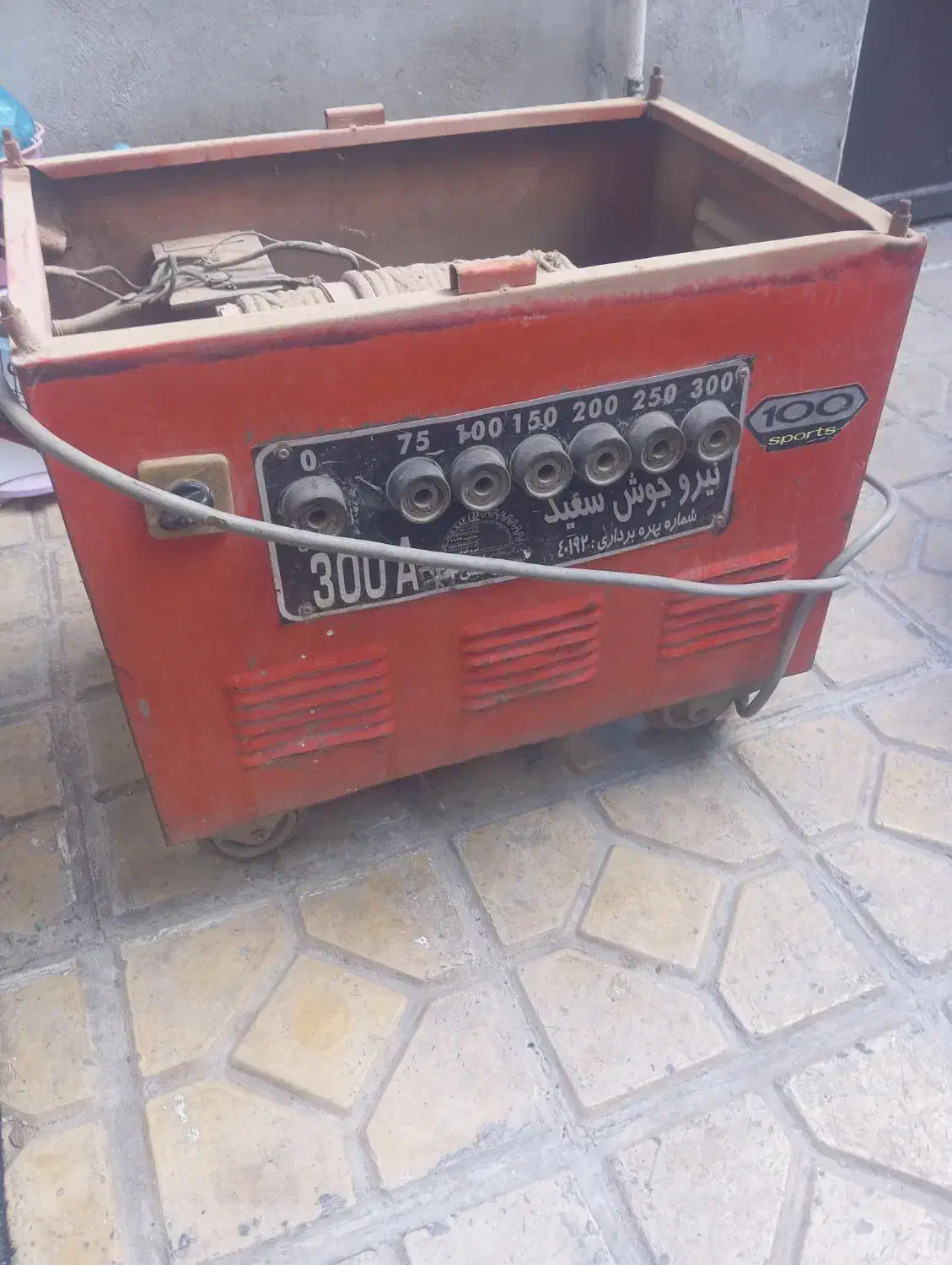 خریدار دستگاه جوش قدیمی سالم و خراب و سوخته|خدمات پیشه و مهارت|اراک, |دیوار