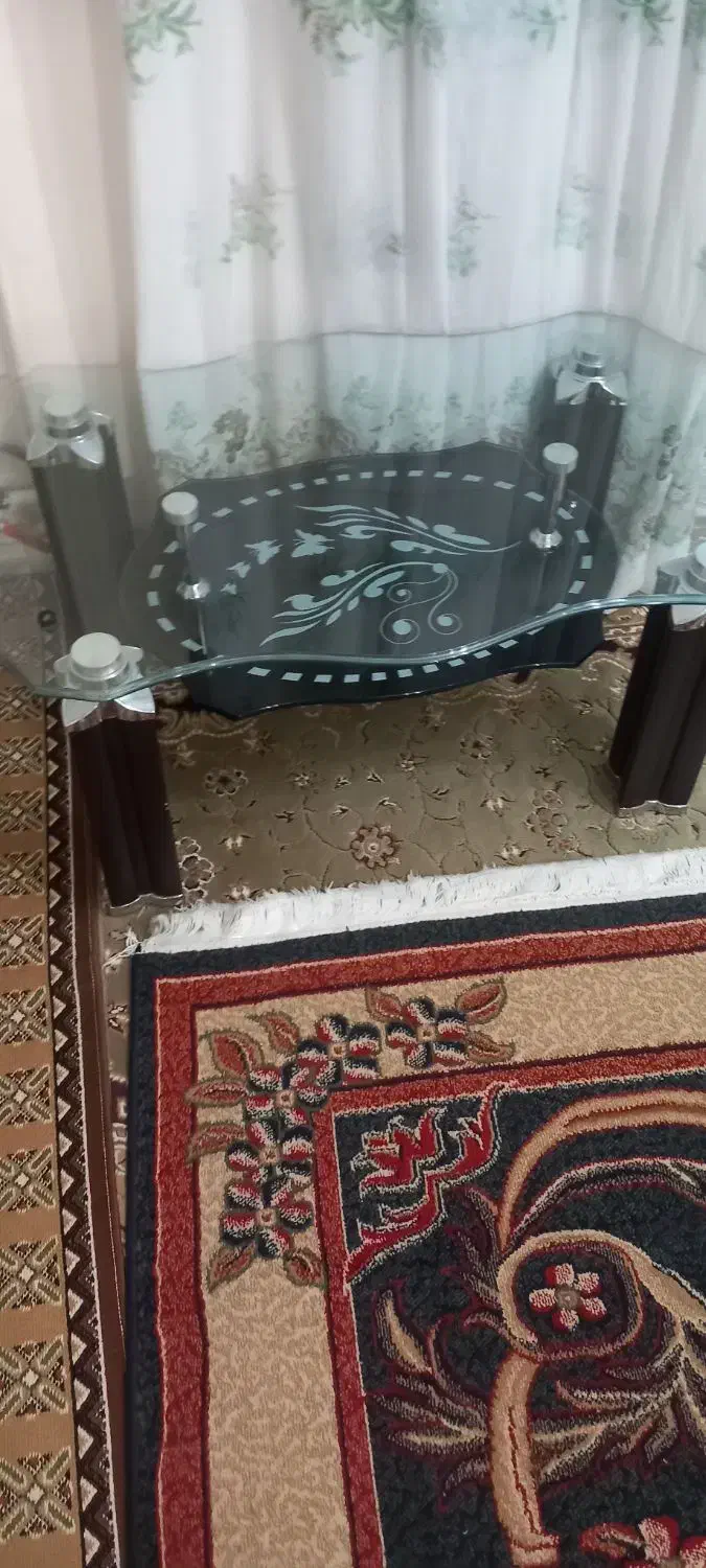 میز عسلی شیشه ای ۴تکه|مبلمان خانگی و میز عسلی|گرگان, |دیوار
