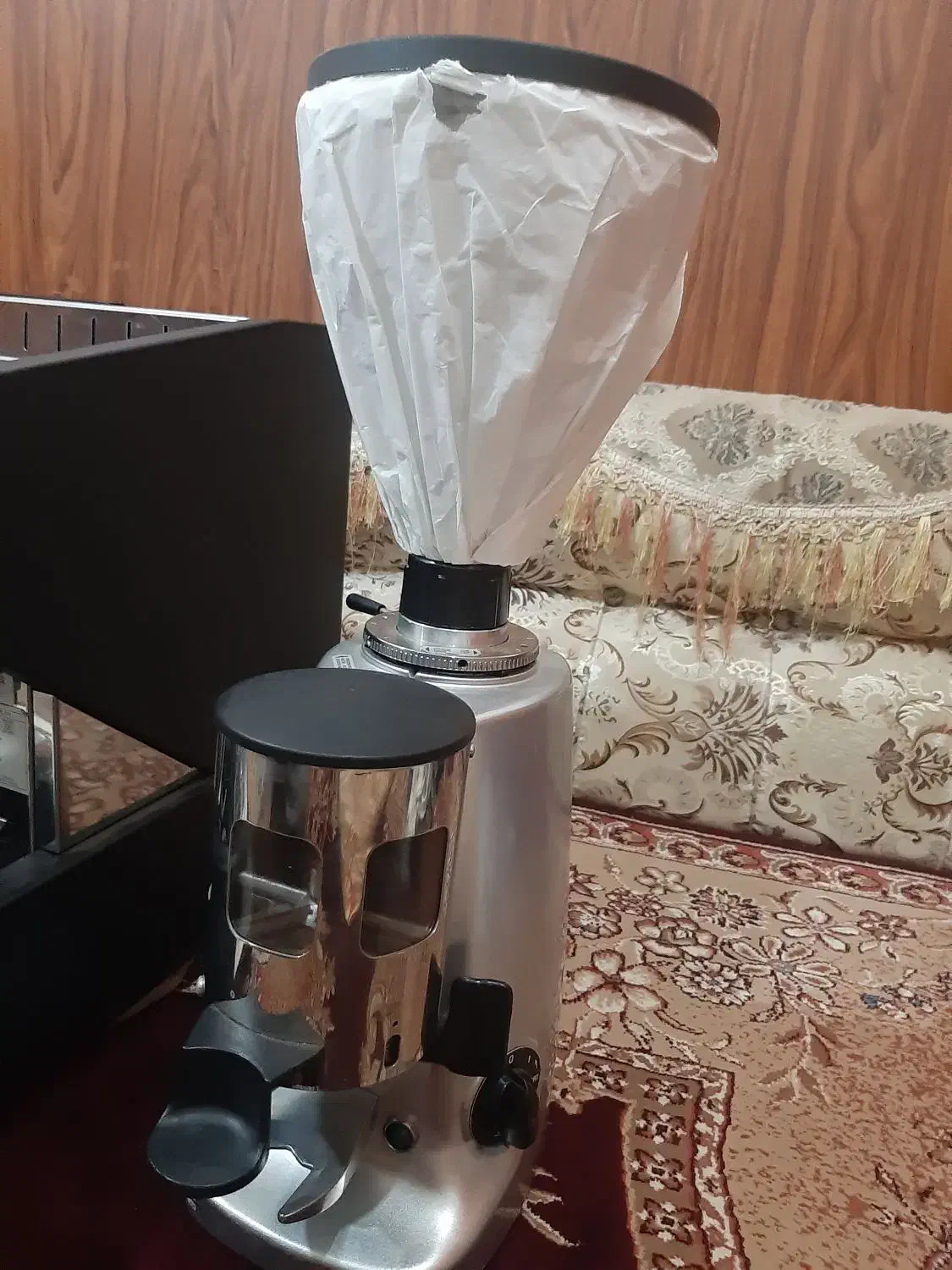 دستگاه قهوه ساز صنعتی با آسیاب|سماور، چای‌ساز، قهوه‌ساز|بندر گناوه, |دیوار