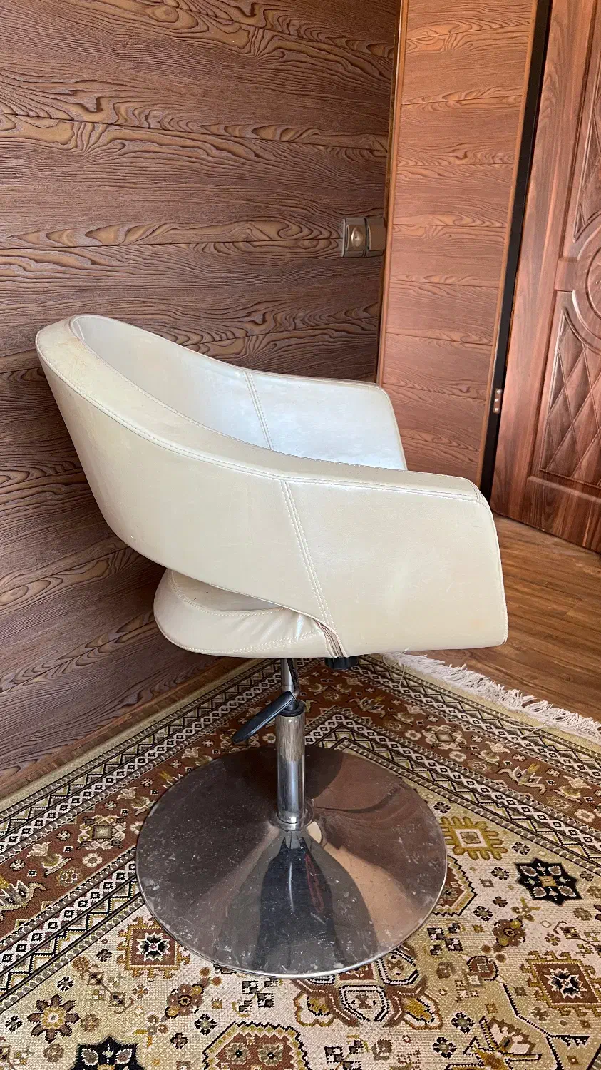 صندلی کوپ|آرایشگاه و سالن‌های زیبایی|ساری, |دیوار