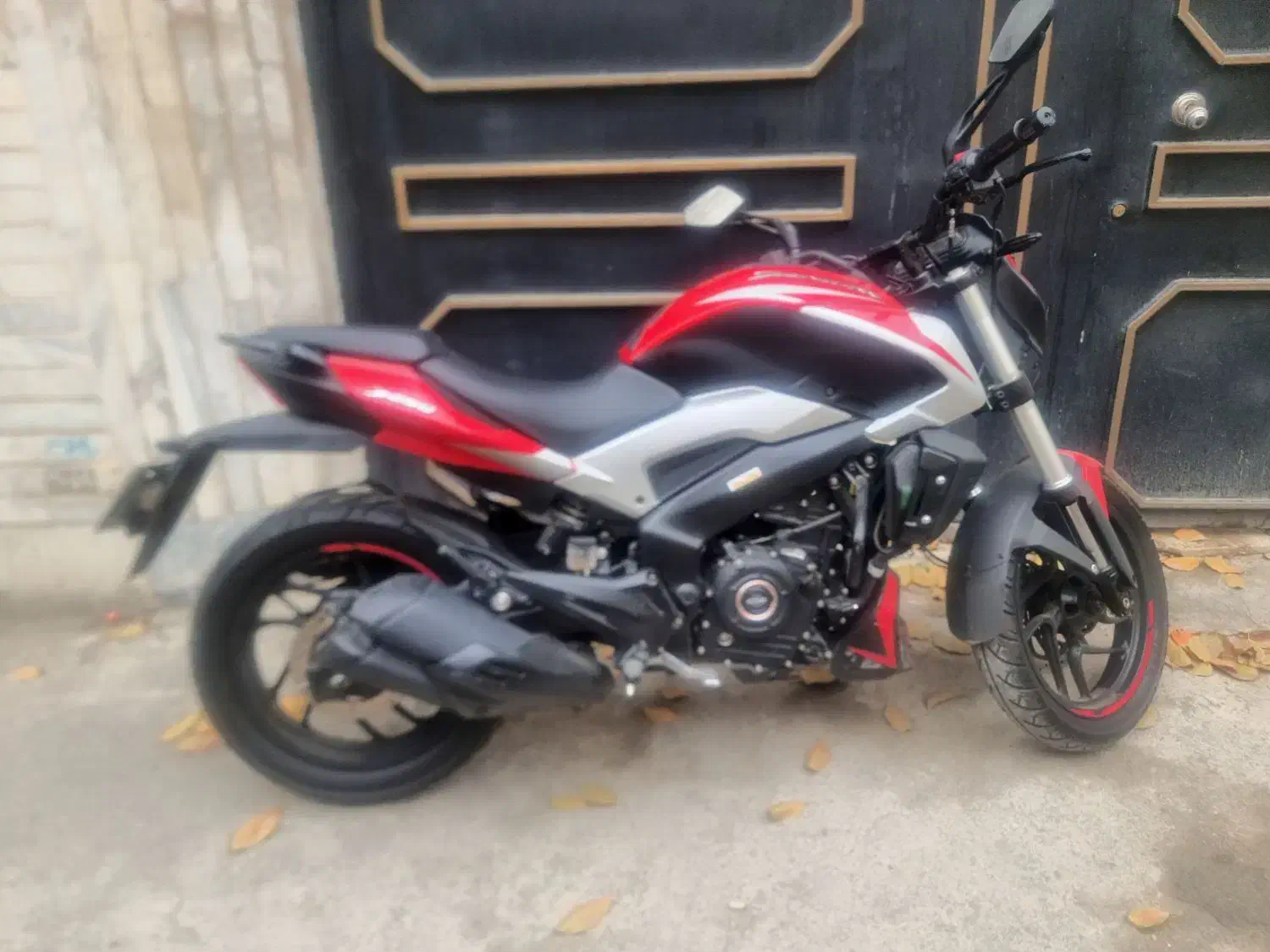 دومینار ۲۵۰ در حد صفر|موتورسیکلت|کرج, شهرک بنفشه|دیوار