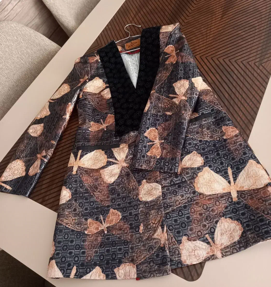 مانتو مجلسی|لباس|تبریز, |دیوار